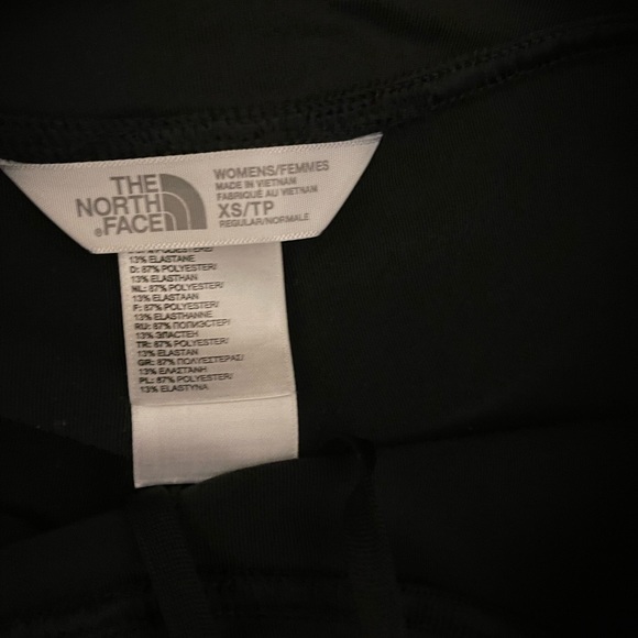 The north face capris !! - Picture 2 of 2